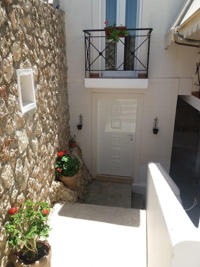 Villa Kostandin كيبارو المظهر الخارجي الصورة